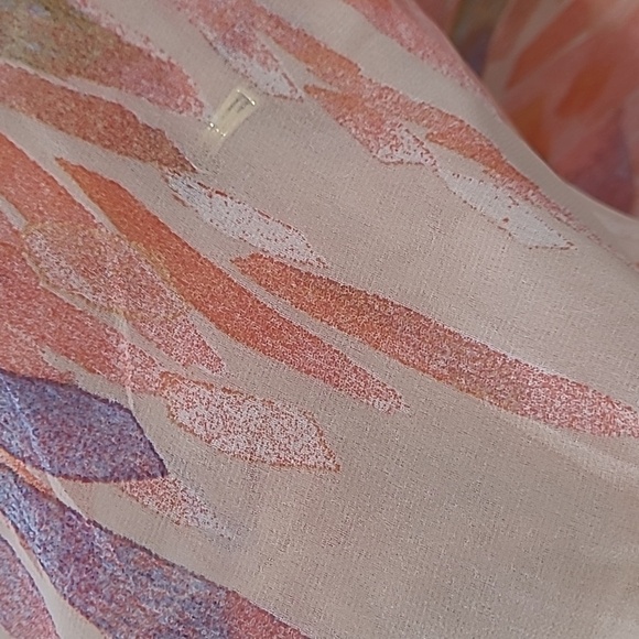 NWT Figueroa & Flowers colorful blouse with sheer sleeves size 2X - Picture 8 of 9